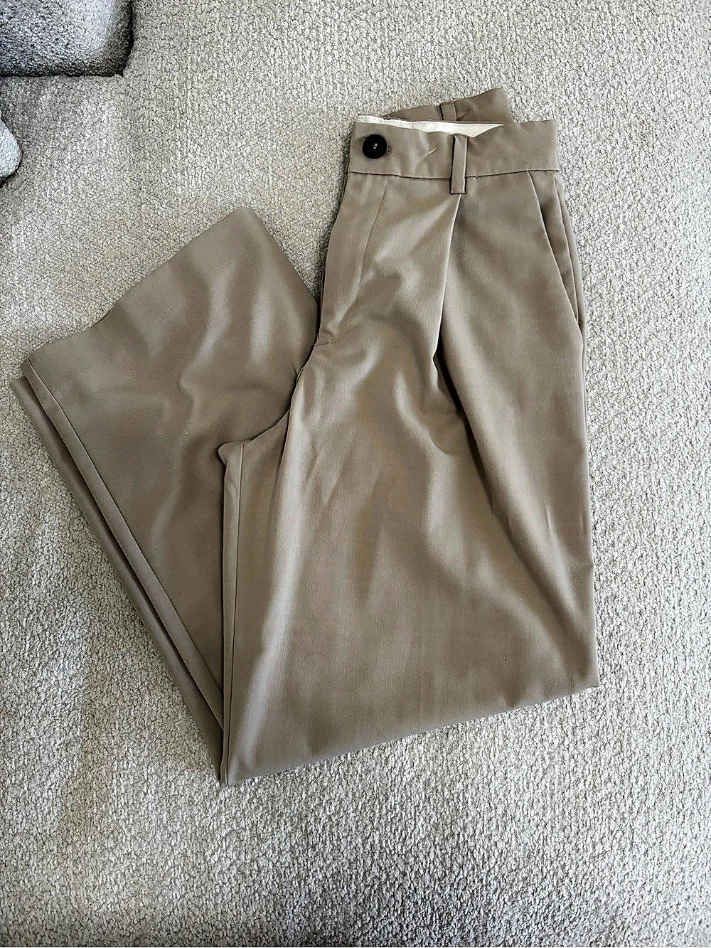 Zara Women's Straight Leg Trousers in Brown